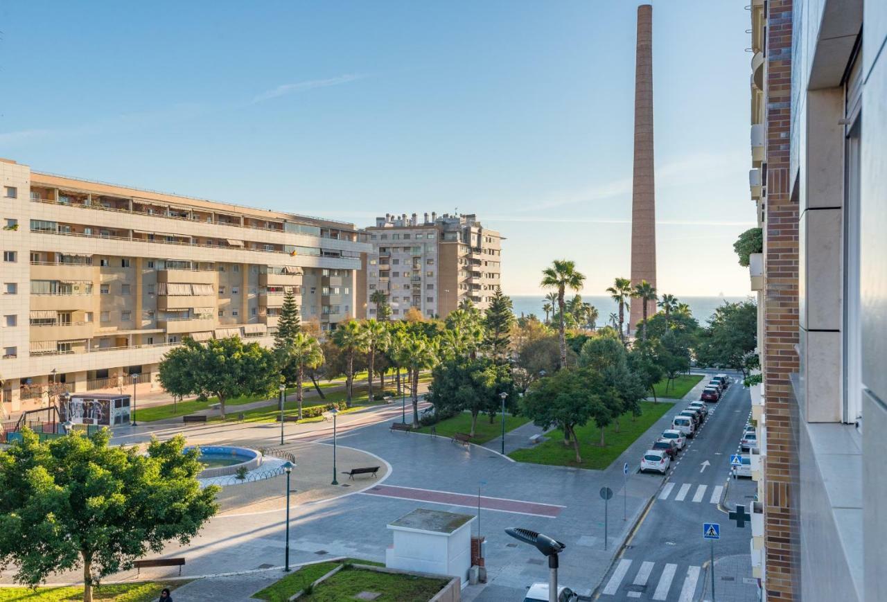 Lu&Cia La Playa Apartment Malaga Exterior photo
